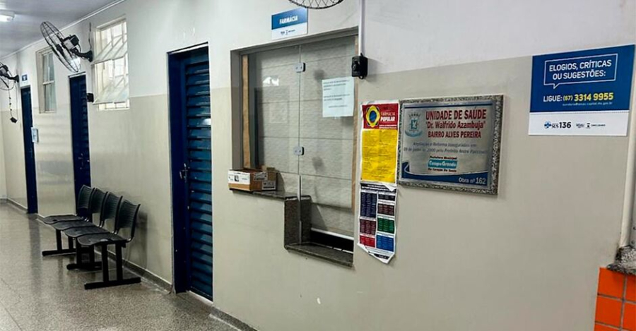 Pacientes dão de cara na porta na UBS Alves Pereira por falta de farmacêutico: 'remédios vencendo'