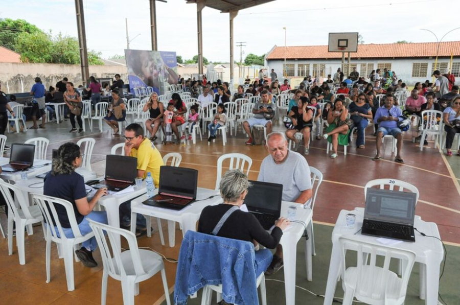 Prefeitura corta despesas, mas mantém R$ 4,8 milhões para festas e eventos