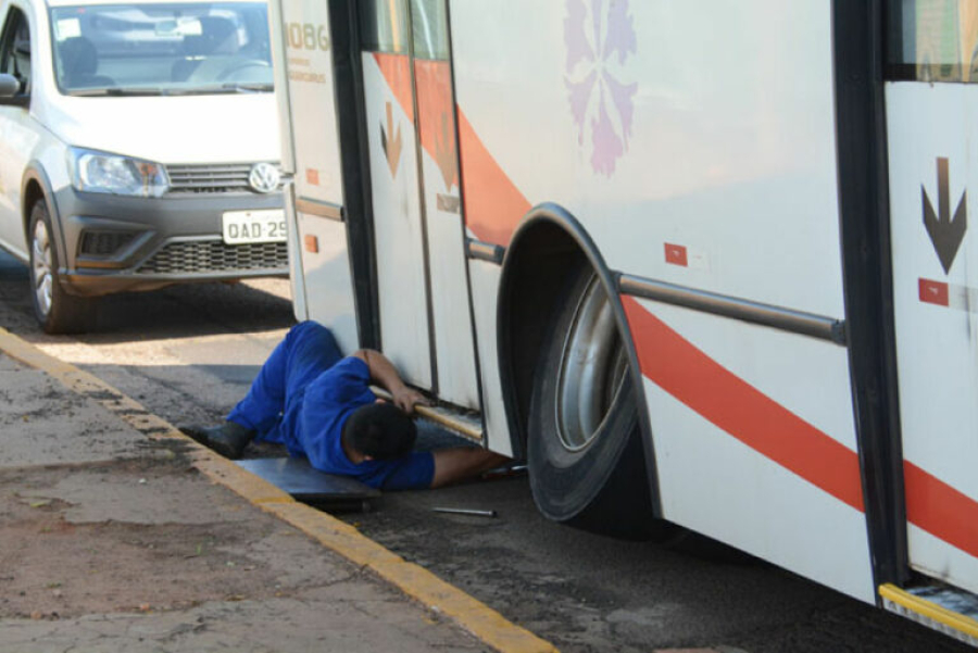 Após 14 anos de serviço ruim, intervenção pode ser chance de melhorar transporte coletivo