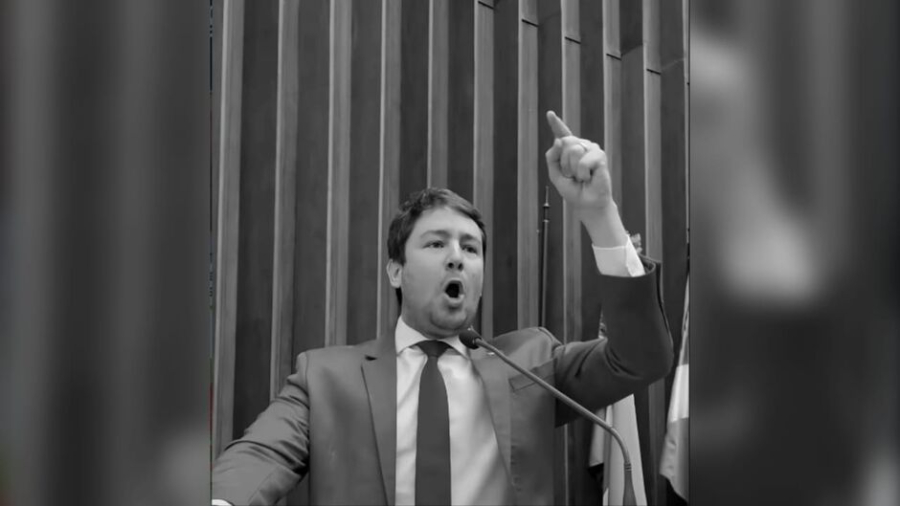 Justiça Eleitoral obriga Catan a retirar vídeo de I.A com ataques a Riedel