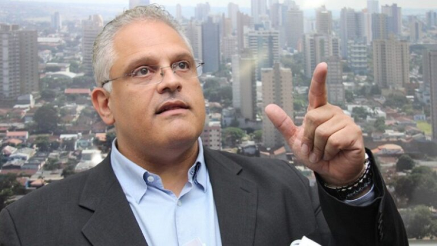 Juiz mantém ação de R$ 4,7 mi contra “vereador sem voto” e mais 7 por enriquecimento ilícito