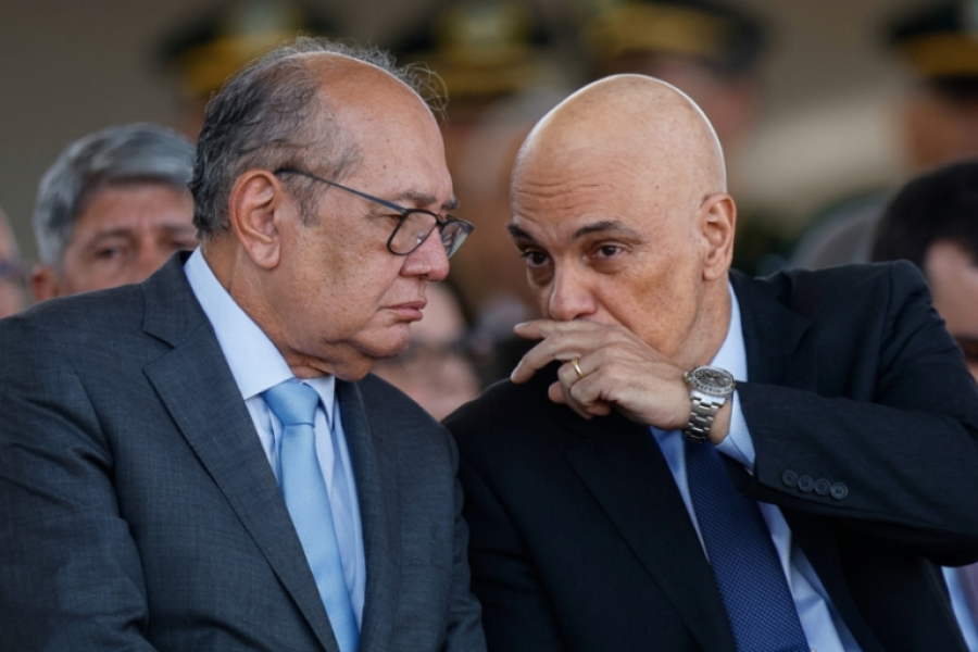 HIPOCRISIA SEM LIMITES? CRÍTICOS ACUSAM STF DE ADOTAR CRITÉRIOS DIFERENTES PARA ATUAÇÃO POLÍTICA NO EXTERIOR