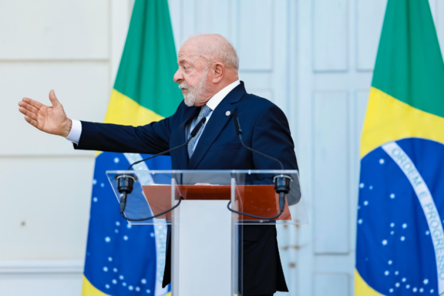 LULA DISCUTE DESDOBRAMENTOS DA OPERAÇÃO COMPLIANCE ZERO ENVOLVENDO LÍDER DO SENADO JAQUES WAGNER