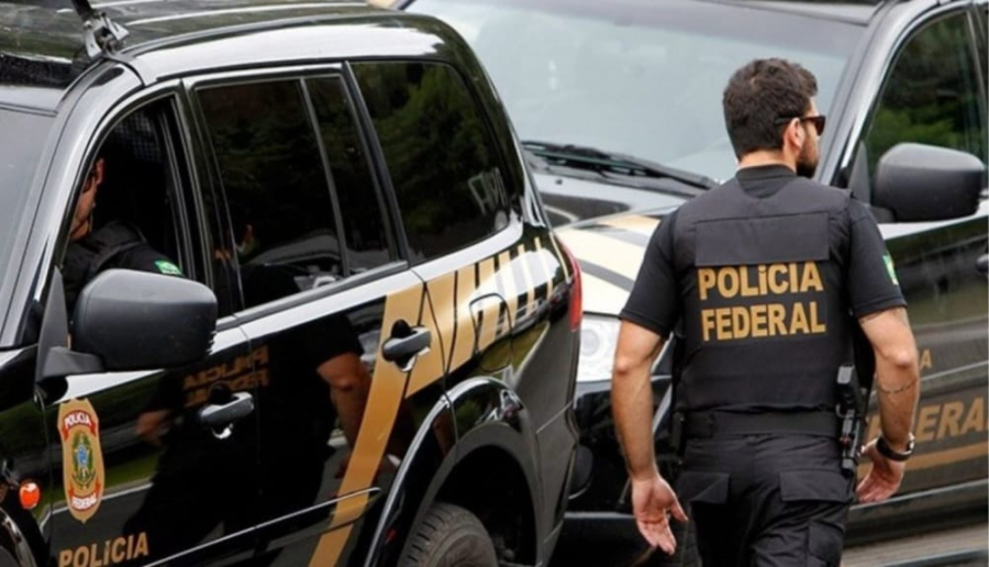 Polícia Federal faz operação contra lavagem de dinheiro de bets