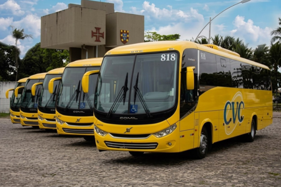 CVC DESPENCA 90% E SOFRE COM ENDIVIDAMENTO, JUROS ALTOS E POLÍTICA ECONÔMICA DE LULA