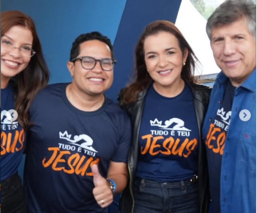 Em meio a escândalos e falta de tudo, Adriane ora por “um novo tempo” na Capital