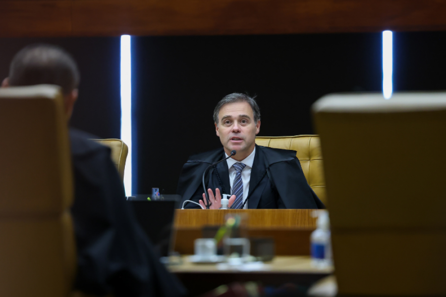 MENDONÇA DESAFIA ENTENDIMENTO DA PGR E DETERMINA QUE INVESTIGAÇÃO SOBRE MORAES AVANCE NO PLENÁRIO