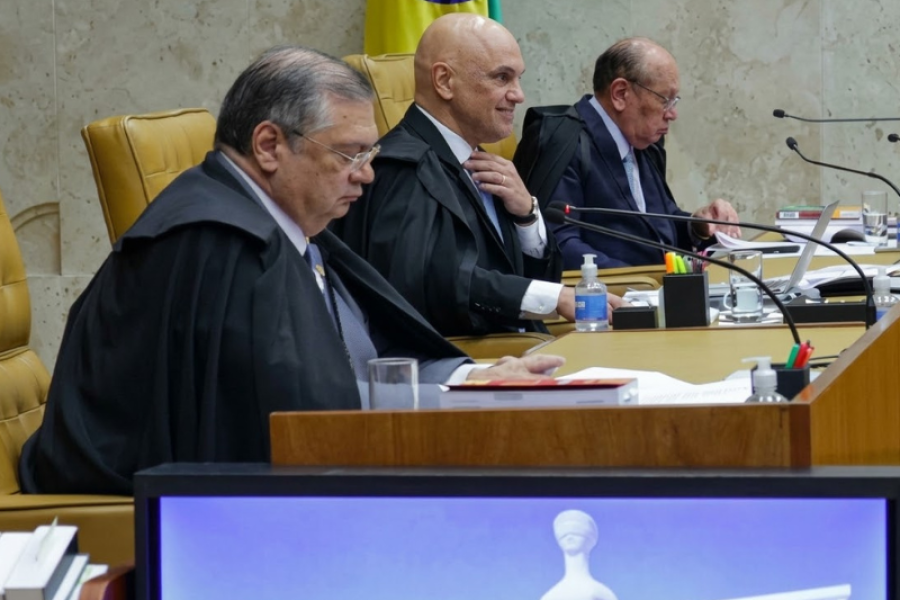 PRESSÃO EM WASHINGTON: EDUARDO BOLSONARO COBRA NOVAS SANÇÕES DOS EUA CONTRA MORAES, GILMAR E DINO