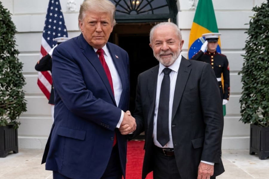 TRUMP PRESSIONOU LULA POR ACESSO PREFERENCIAL DOS EUA ÀS TERRAS RARAS DO BRASIL EM COMBATE À INFLUÊNCIA CHINESA