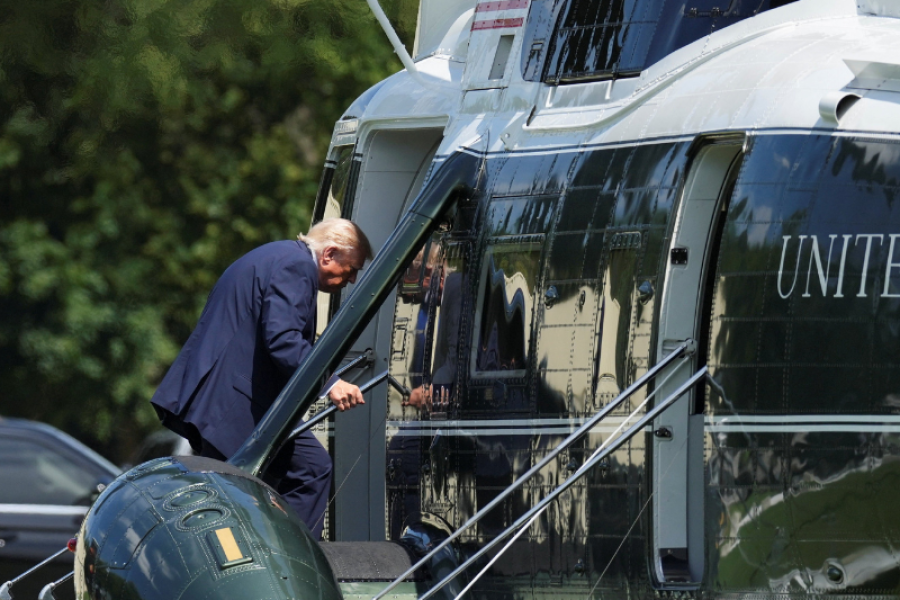 TRUMP DESCREVEU ESTE FIM DE SEMANA COMO “NÃO DIFERENTE DE QUALQUER OUTRO FIM DE SEMANA” APESAR DOS ALERTAS