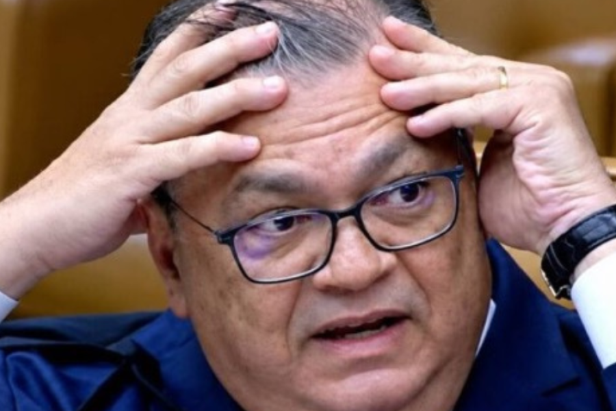 DE OLHO NO PÓS-LULA, PSB ADMITE RETORNO DE FLÁVIO DINO PARA DISPUTA PRESIDENCIAL EM 2030