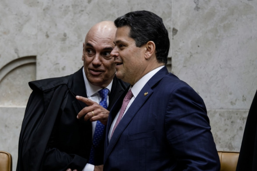 ALCOLUMBRE DIZ TER MAIORIA PARA SE REELEGER E REJEITA IMPEACHMENT DE MORAES, DE QUEM É PRÓXIMO
