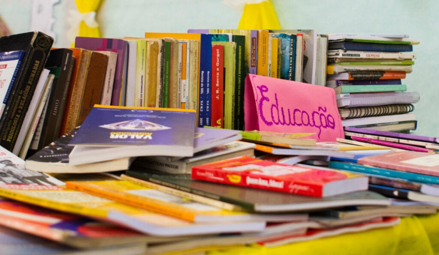 MENSALIDADES DE ESCOLAS PARTICULARES PODEM SUBIR ATÉ 11% EM 2027, APONTA LEVANTAMENTO
