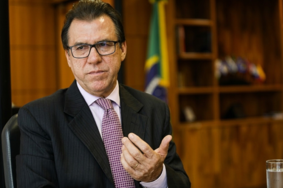 DEMOCRACIA RELATIVA: MINISTRO AMEAÇA DERRUBAR SITES E POSTS E ACENDE ALERTA SOBRE CENSURA NO GOVERNO LULA