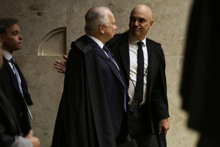 FACHIN ARQUIVA OITO INVESTIGAÇÕES DO INQUÉRITO DAS FAKE NEWS E REACENDE DEBATE SOBRE ATUAÇÃO DE MORAES
